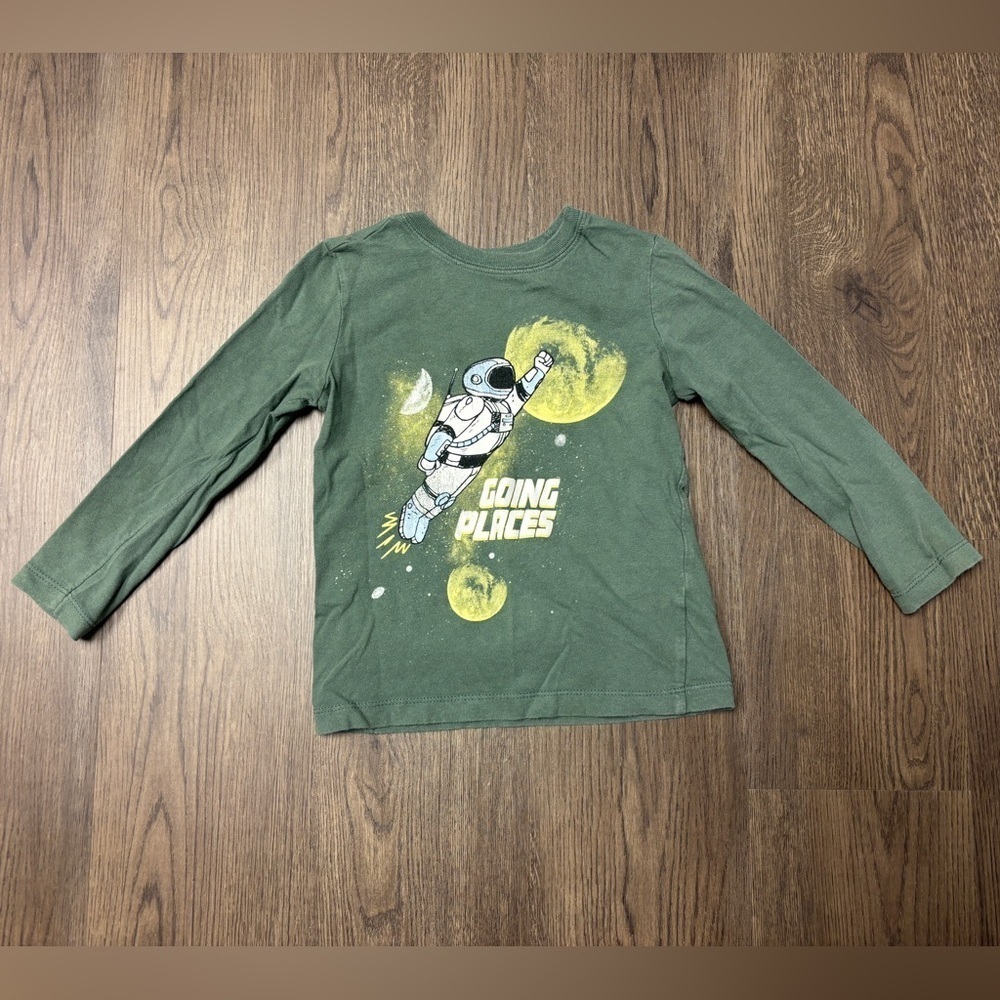 Oshkosh Originals 3T Astronaut Kids Shirt, GUC, 15% off w 2+ bundle
